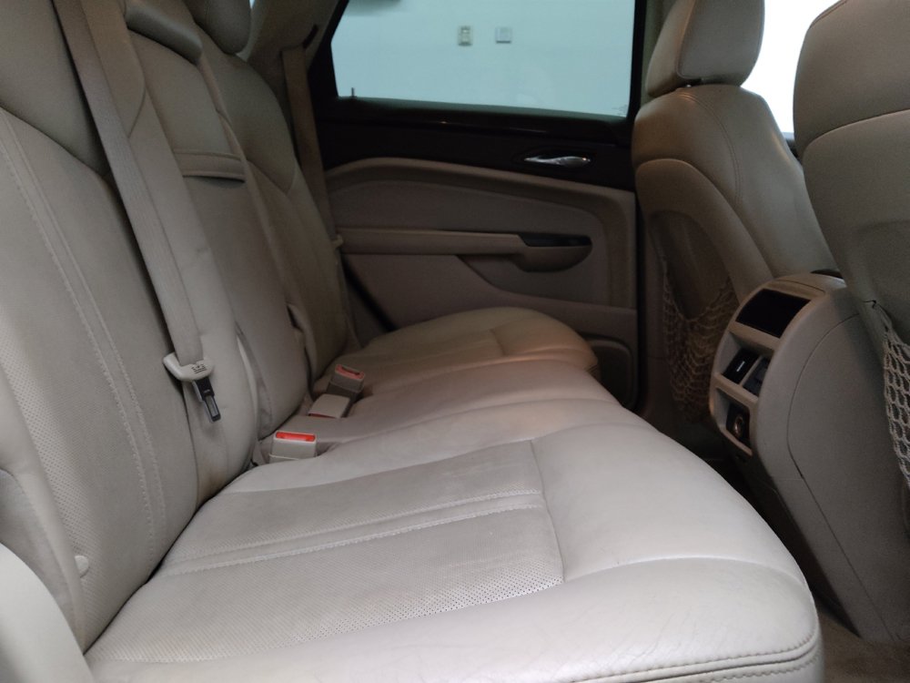 Used 2014 Cadillac SRX Luxury w/ Driver Awareness Package FWD image 19