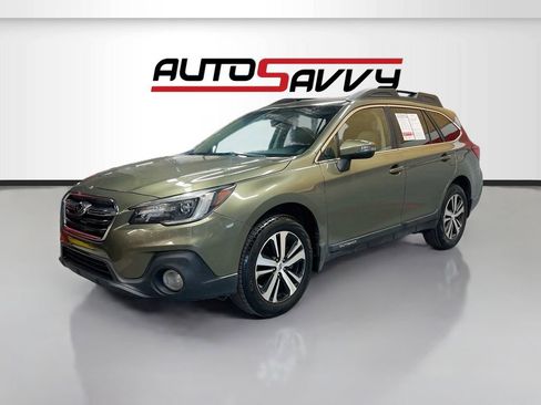 Used 2019 Subaru Outback 3.6R Limited w/ Popular Package #2 AWD/4WD image 3