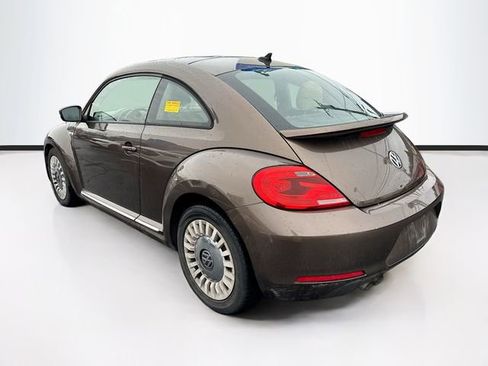 Used 2013 Volkswagen Beetle 2.5 image 5