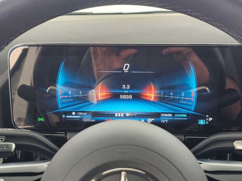 Certified 2025 Mercedes-Benz GLA 35 AMG AMG GLA 35 image 24