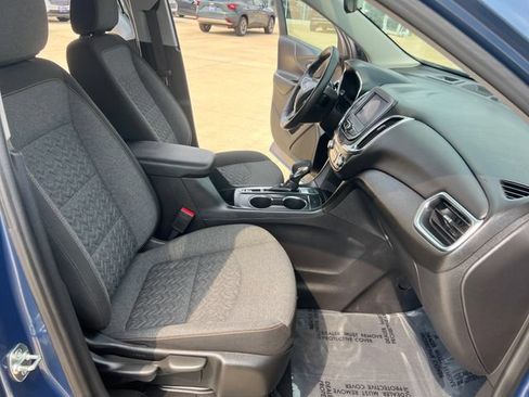 Certified 2024 Chevrolet Equinox LT AWD/4WD image 14