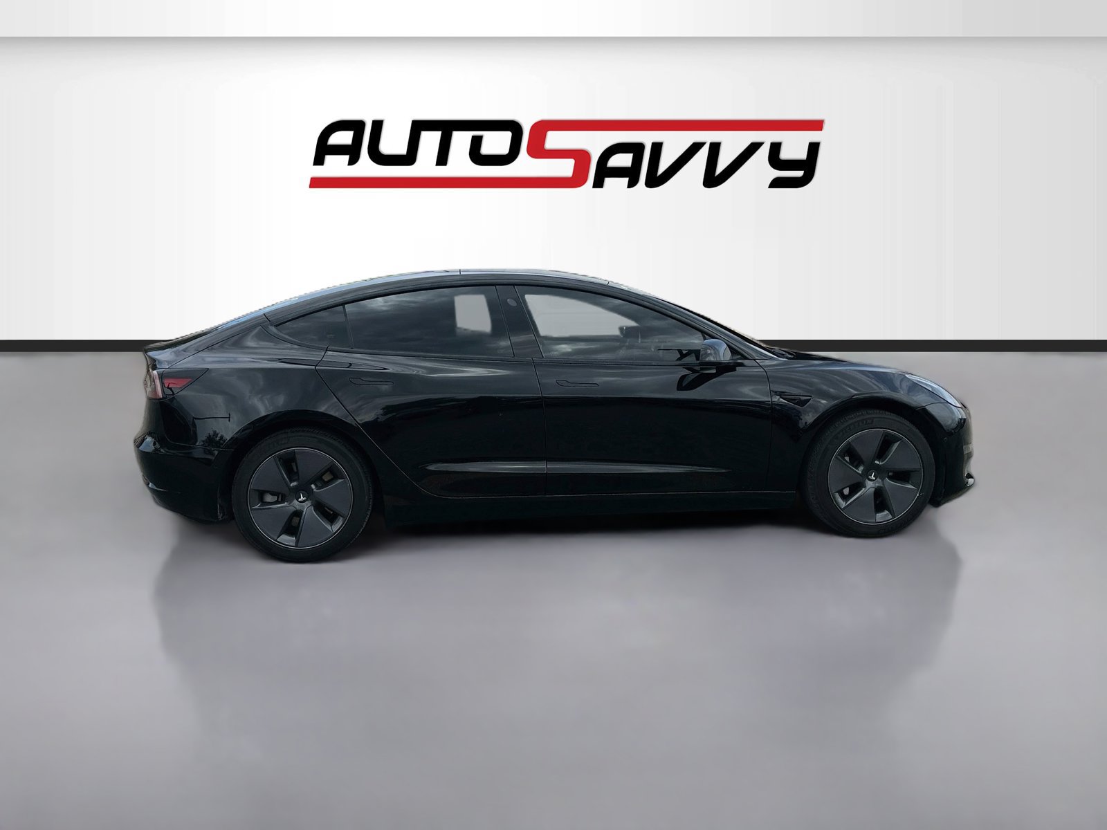 Used 2021 Tesla Model 3 Standard Range Plus RWD image 8