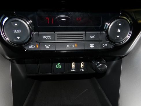 New 2026 Mitsubishi Eclipse Cross LE image 22