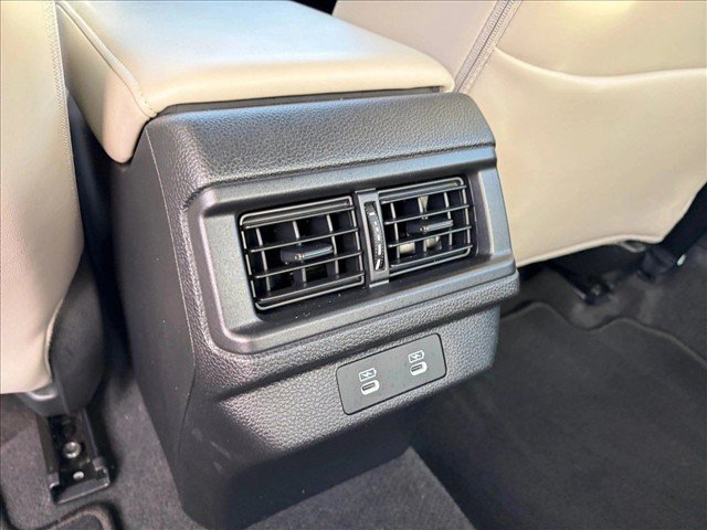 Used 2023 Honda Accord Touring image 18