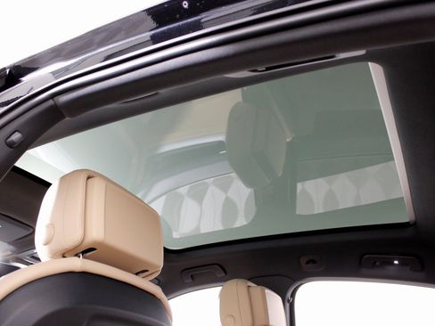 New 2026 Porsche Cayenne Coupe image 19