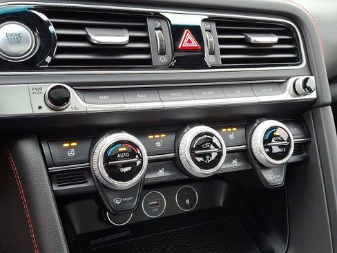 Certified 2023 Genesis G70 2.0T w/ Sport Prestige Package image 23