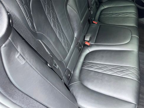 Used 2023 BMW X6 xDrive40i image 52