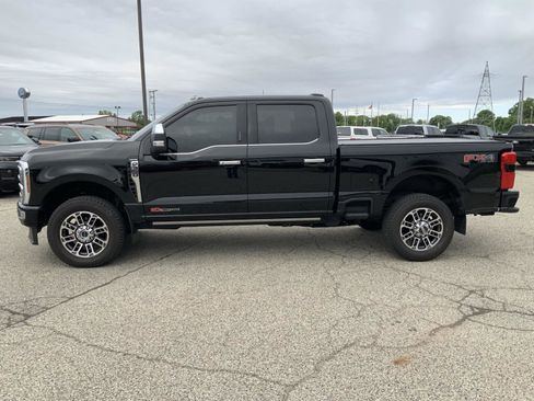Used 2024 Ford F350 Limited w/ FX4 Off-Road Package AWD/4WD image 8
