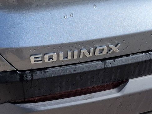 New 2026 Chevrolet Equinox LT w/ Safety and Technology Package FWD image 6