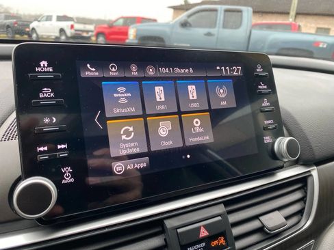 Used 2018 Honda Accord EX-L image 19