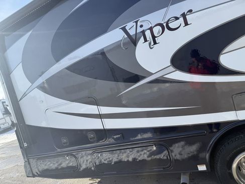 Used 2023 Ford E-450 and Econoline 450 Super Duty w/ Motorhome Prep Package image 22