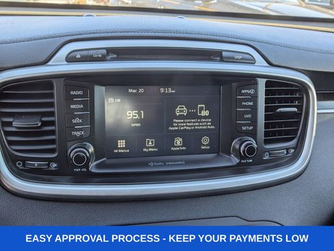 Used 2017 Kia Sorento LX w/ LX Convenience Package image 29