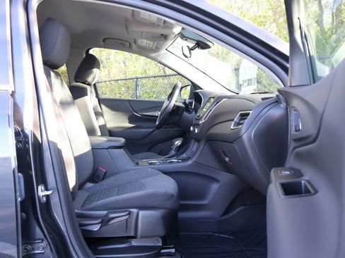 Certified 2022 Chevrolet Equinox LT image 40