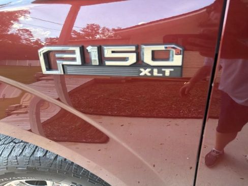 Used 2016 Ford F150 XLT w/ Equipment Group 302A Luxury AWD/4WD image 18