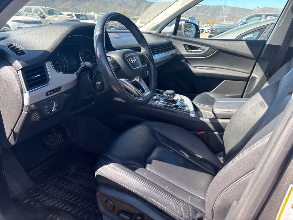Used 2018 Audi Q7 2.0T Premium Plus w/ Premium Plus Package AWD/4WD image 4