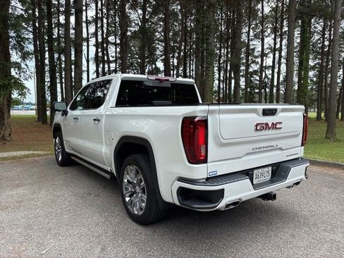 Used 2025 GMC Sierra 1500 Denali w/ Denali Reserve Package AWD/4WD image 5