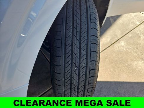 New 2025 Ford Maverick XLT image 34