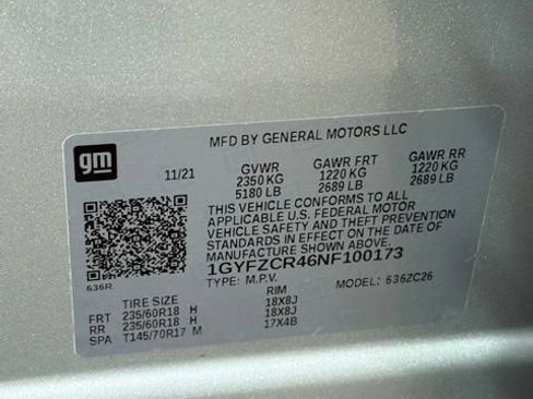 Used 2022 Cadillac XT4 Premium Luxury w/ Safety Alert Package FWD image 30