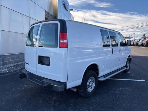 Used 2024 Chevrolet Express 2500 w/ Driver Convenience Package image 3