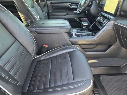 Certified 2026 GMC Sierra 1500 AT4X AWD/4WD image 15