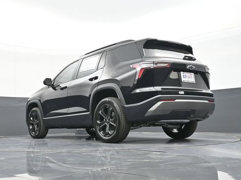 New 2026 Chevrolet Equinox LT w/ Midnight Edition AWD/4WD image 35