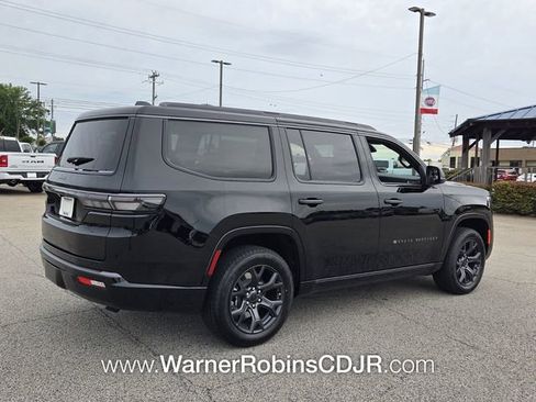 New 2026 Jeep Grand Wagoneer Limited AWD/4WD image 15