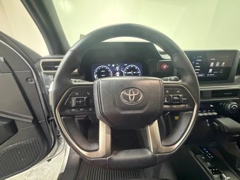 Used 2026 Toyota 4Runner TRD Sport AWD/4WD image 16