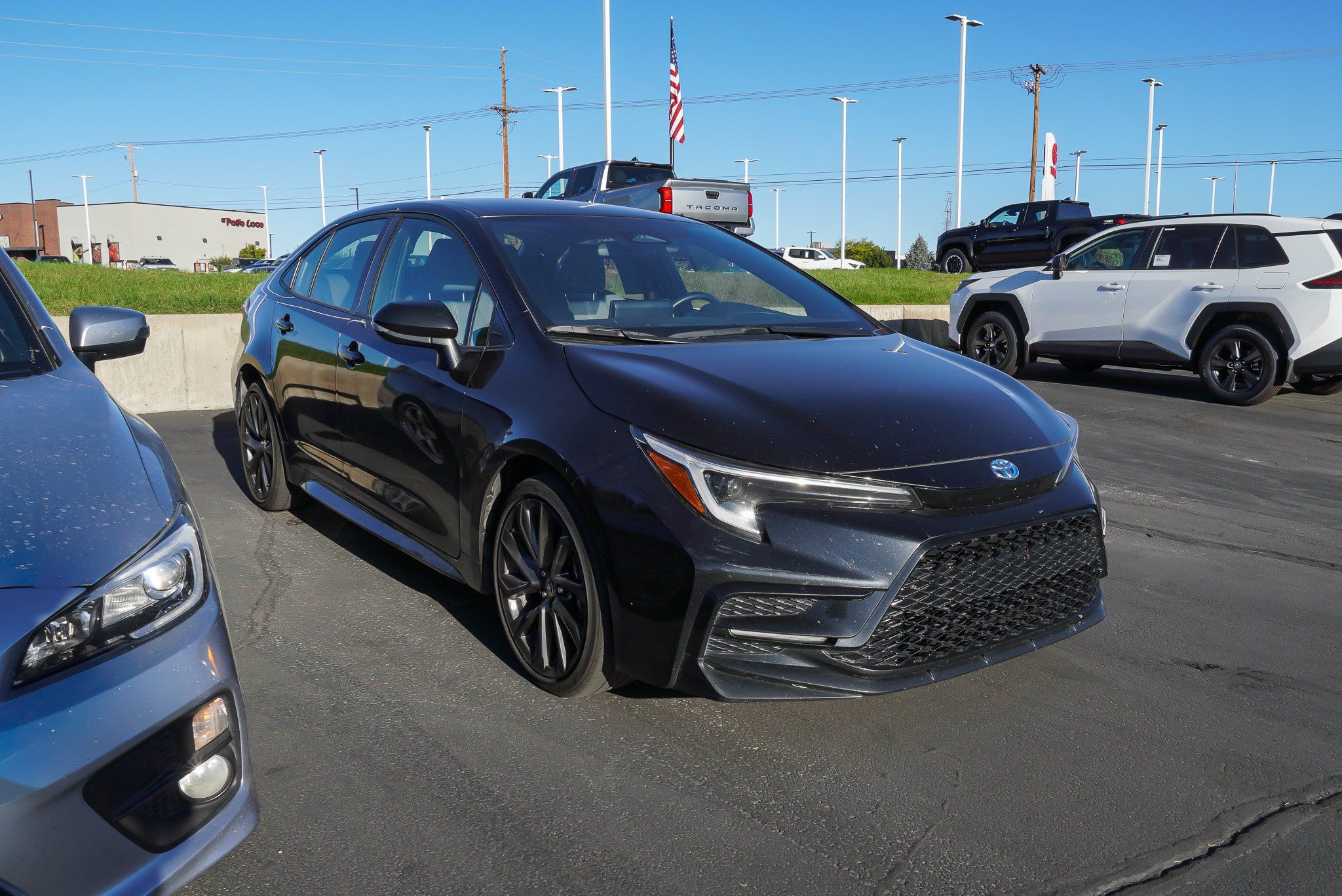 Used 2024 Toyota Corolla SE FWD image 2