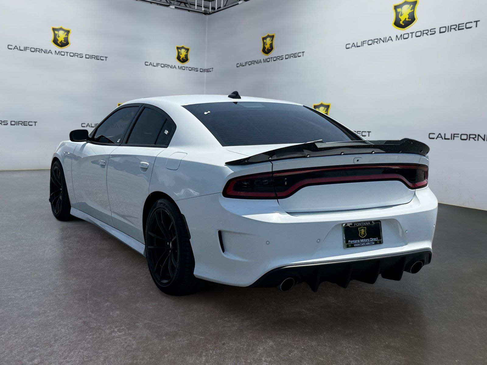 Used 2019 Dodge Charger Scat Pack w/ Daytona Edition Group RWD image 3