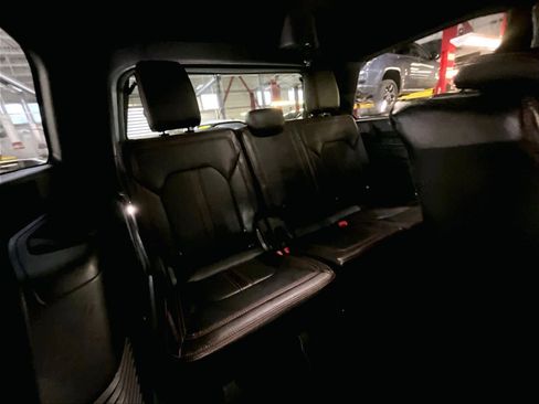 Used 2020 Ford Expedition Limited w/ Equipment Group 303A image 17