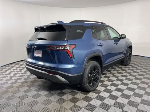 New 2026 Chevrolet Equinox LT w/ Midnight Edition FWD image 5