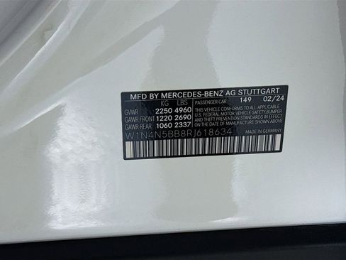 Used 2024 Mercedes-Benz GLA 35 AMG 4MATIC image 39