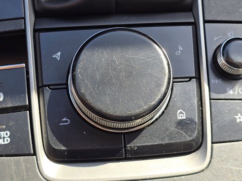 Used 2024 MAZDA CX-50 AWD 2.5 S w/ Premium Package image 6