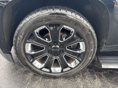 Used 2019 GMC Yukon Denali w/ Denali Ultimate Package image 42