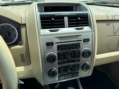 Used 2012 Ford Escape XLT image 20