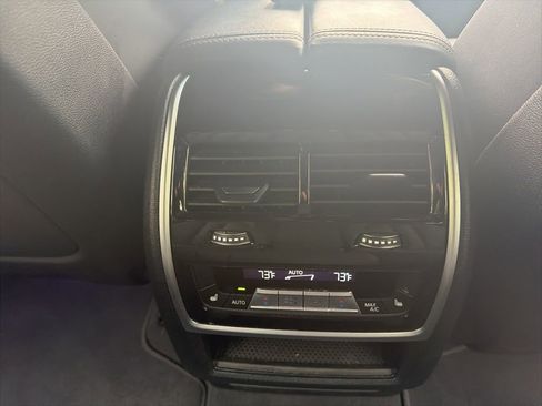 Used 2024 BMW X7 M60i w/ Executive Package image 19