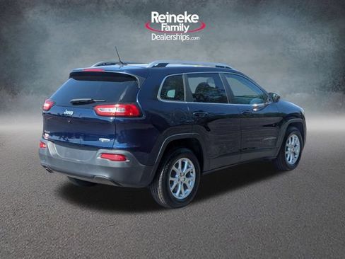 Used 2015 Jeep Cherokee Latitude AWD/4WD image 5