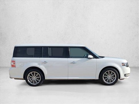 Used 2019 Ford Flex Limited FWD image 4
