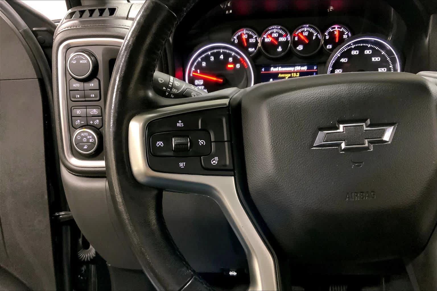 Used 2021 Chevrolet Silverado 1500 LT Trail Boss w/ Convenience Package II AWD/4WD image 24
