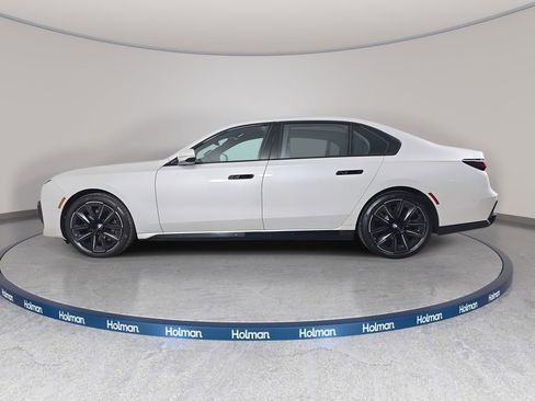 Certified 2023 BMW 760i xDrive 760i xDrive image 8