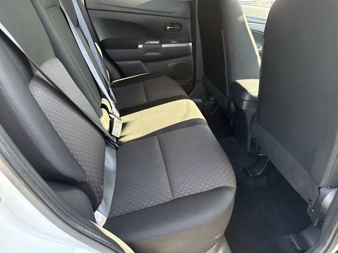 Used 2019 Mitsubishi Outlander Sport ES FWD image 15