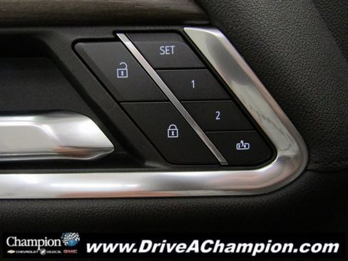 Certified 2025 Chevrolet Silverado 2500 High Country w/ High Country Premium Package image 39