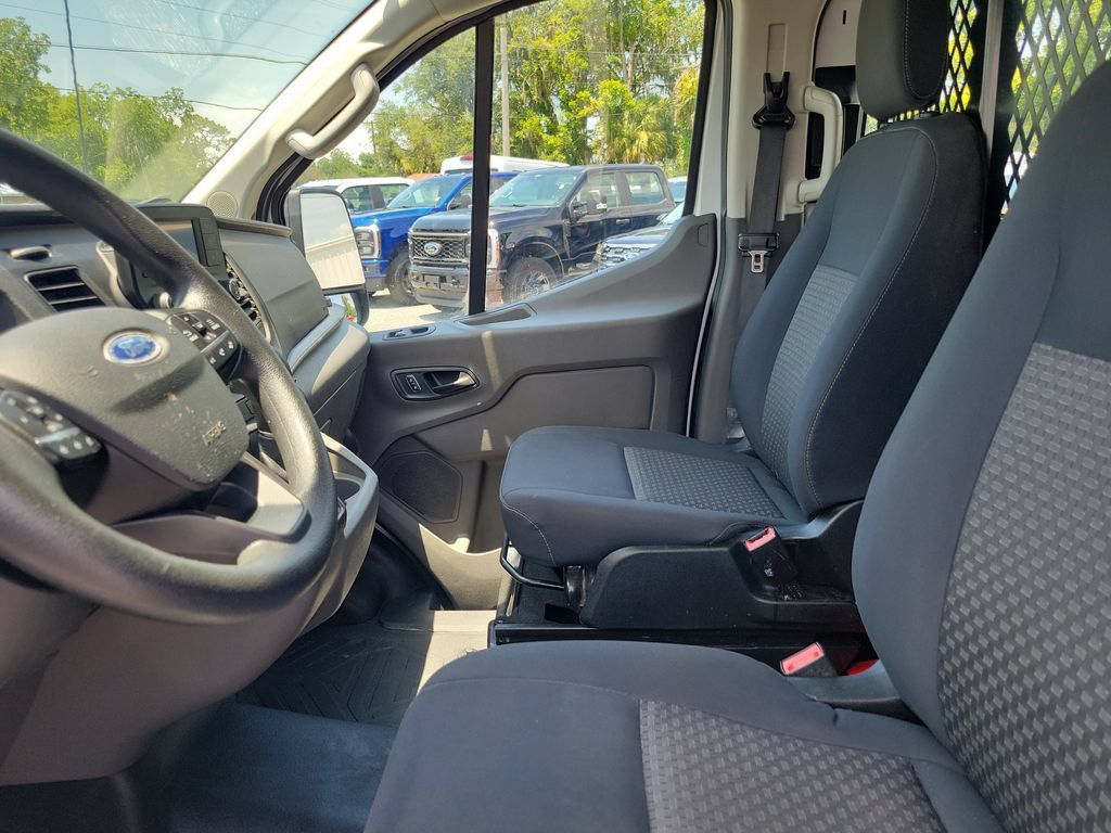 Used 2024 Ford Transit 250 Low Roof w/ Exterior Upgrade Package RWD image 19