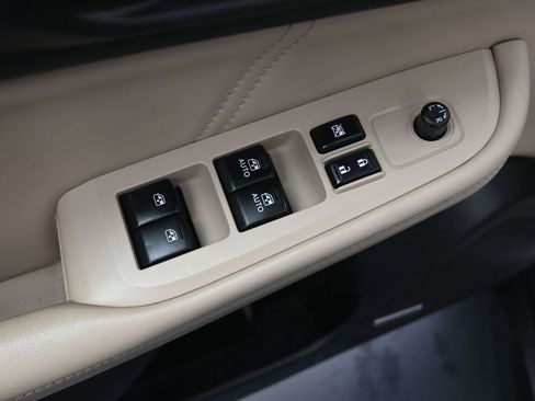 Used 2019 Subaru Outback 2.5i Limited image 11