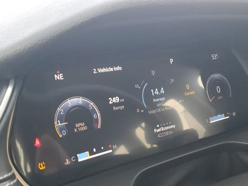 Used 2023 Jeep Grand Cherokee Laredo image 12