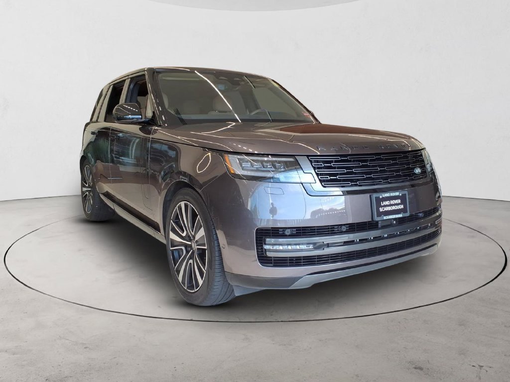 New 2025 Land Rover Range Rover SE AWD/4WD image 3