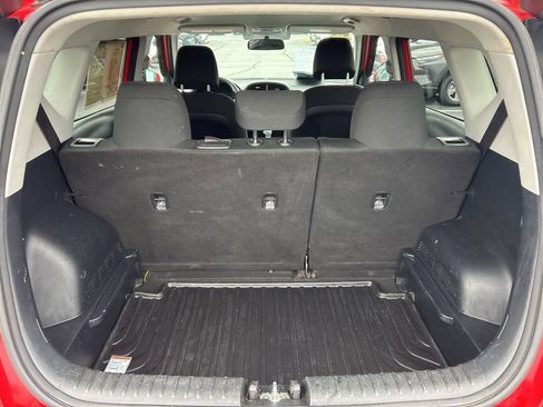 Used 2020 Kia Soul LX image 13