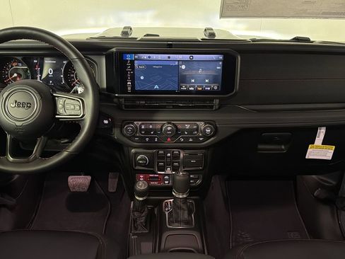 New 2026 Jeep Wrangler Unlimited Rubicon 392 image 23