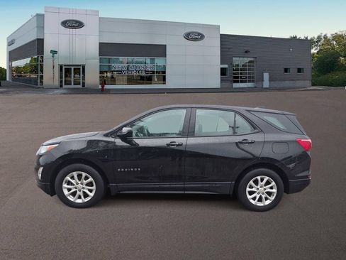 Used 2018 Chevrolet Equinox LS FWD image 6