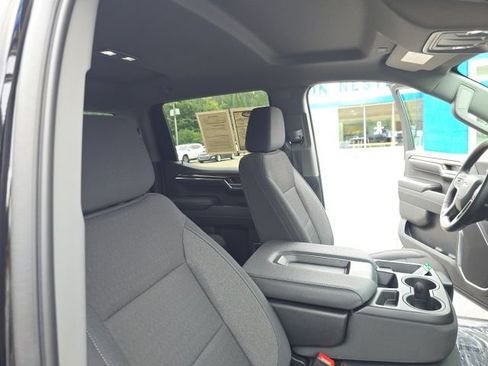 Used 2024 Chevrolet Silverado 1500 LT AWD/4WD image 34
